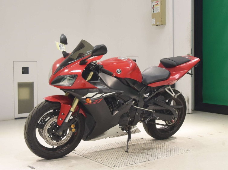 Мотоцикл Yamaha YZF-R1 с пробегом 71400 km
