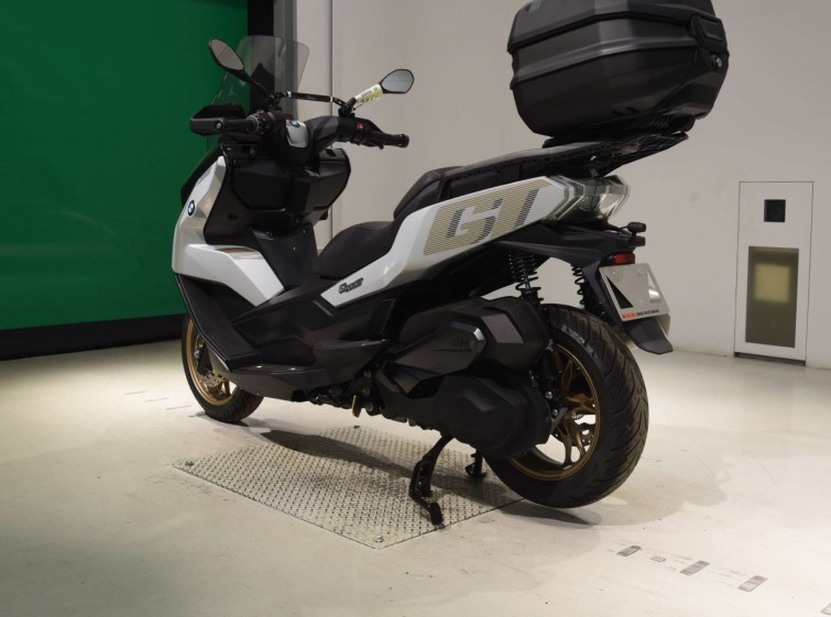 Мотоцикл BMW C400GT с пробегом 1088 km