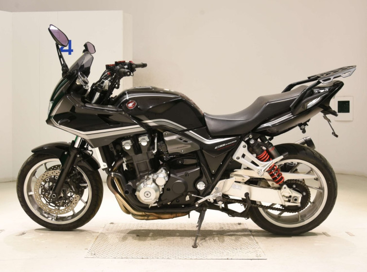 Мотоцикл Honda CB1300SF BOLDOR з пробігом 30320 km
