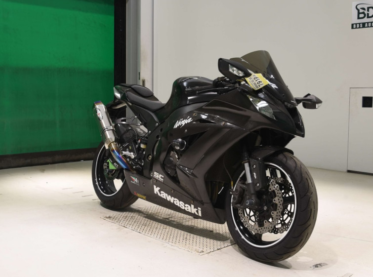 Мотоцикл Kawasaki NINJA ZX-10R з пробігом 34974 km