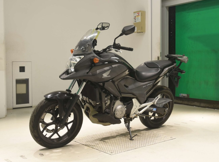 Мотоцикл Honda NC700X з пробігом 75523 km
