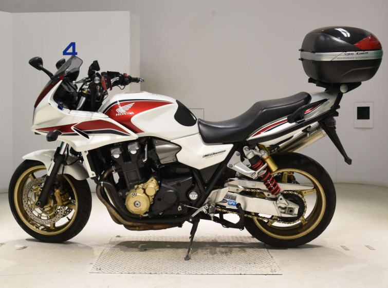 Мотоцикл Honda CB1300SF BOLDOR з пробігом 102225 km