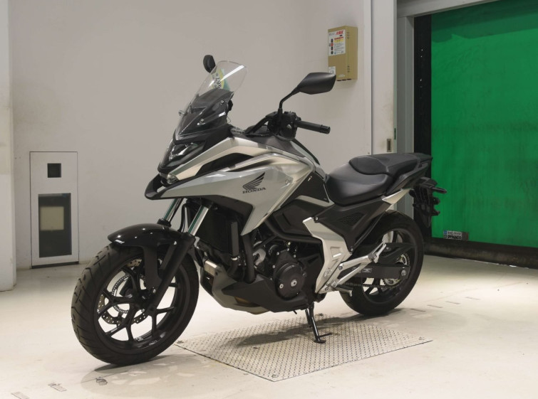 Мотоцикл Honda NC750XD з пробігом 5821 km