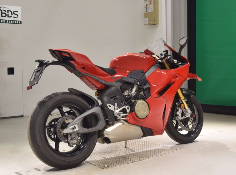Мотоцикл Ducati PANIGALE V4S с пробегом 3963 km