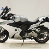 Мотоцикл Honda VFR800F з пробігом 27114 km