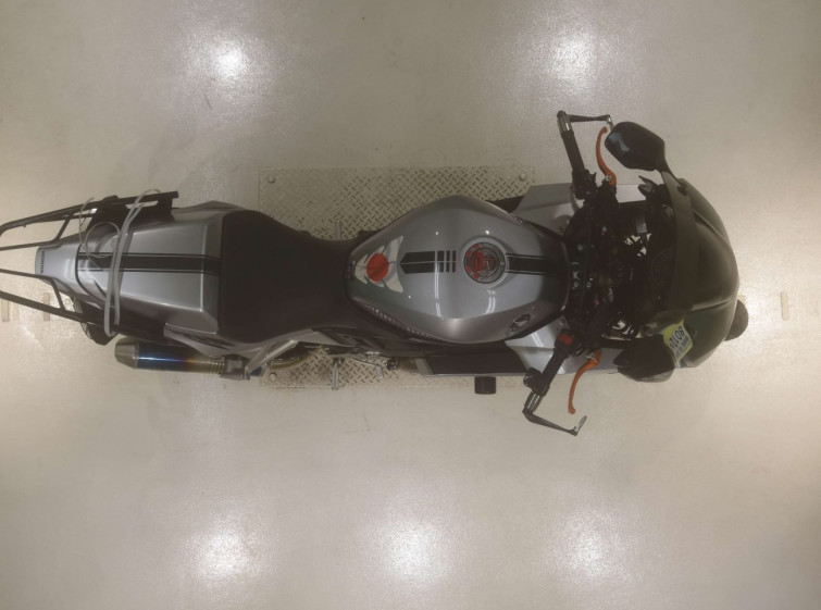 Мотоцикл Honda VFR800F з пробігом 27114 km