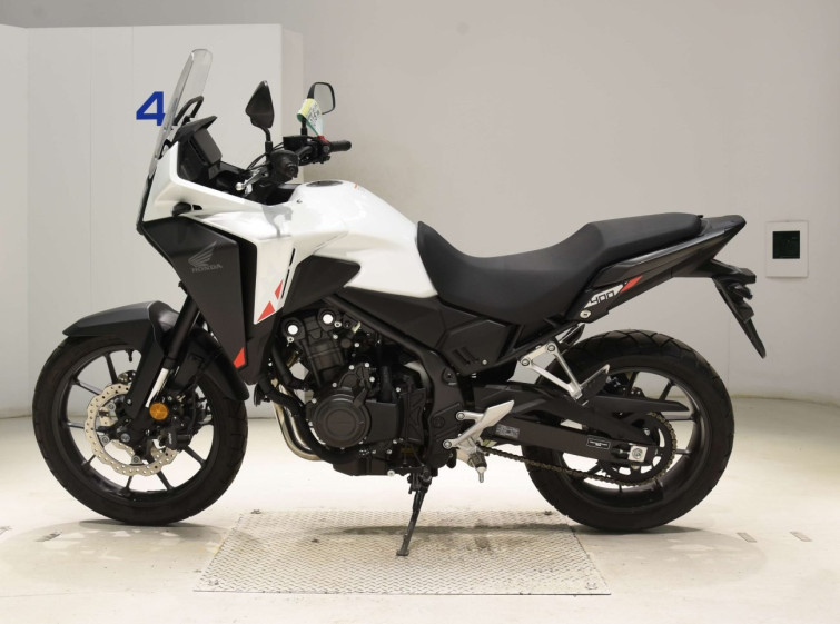 Мотоцикл Honda NX400 з пробігом 3427 km