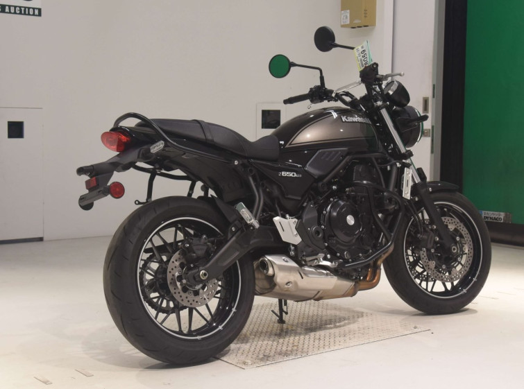 Мотоцикл Kawasaki Z650RS з пробігом 4568 km