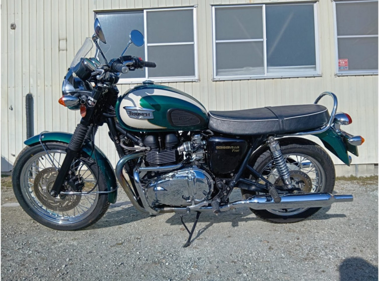Мотоцикл Triumph BONNEVILLE T100 с пробегом 13680 km