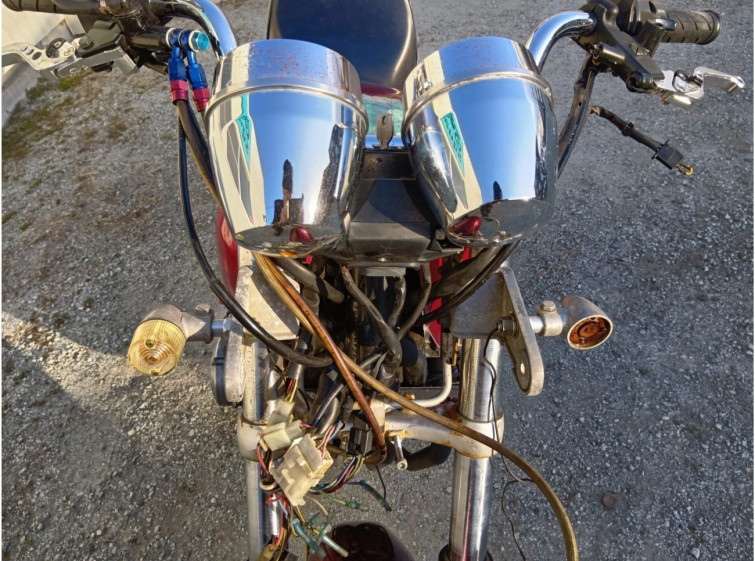 Мотоцикл Kawasaki ZEPHYR400 з пробігом 10772 km