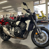 Мотоцикл Honda CB1000R з пробігом 1727 km