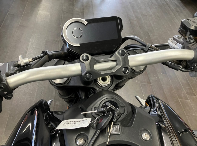 Мотоцикл Honda CB1000R з пробігом 1727 km