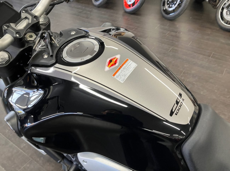 Мотоцикл Honda CB1000R з пробігом 1727 km