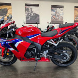 Мотоцикл Honda CBR600RR с пробегом 7794 km
