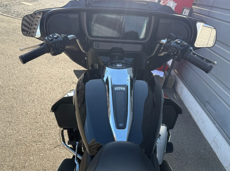 Мотоцикл HD ﾊｰﾚｰFLHXU с пробегом 2 km