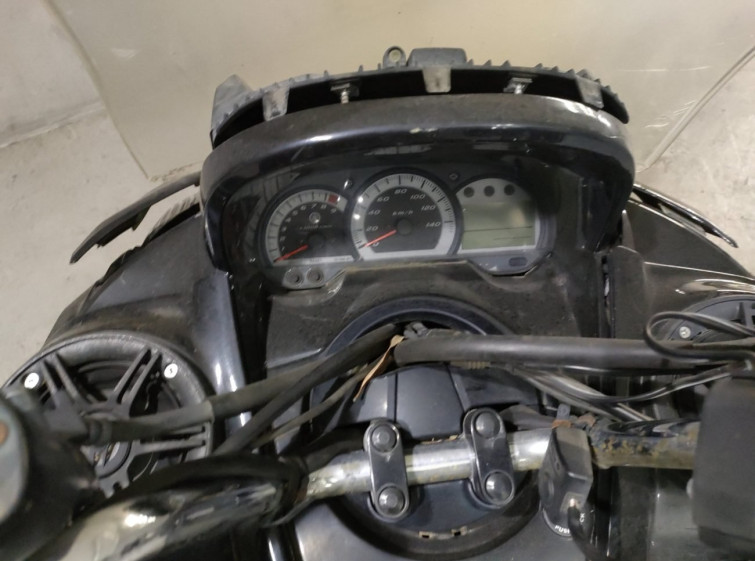 Мотоцикл Yamaha MAJESTY 250