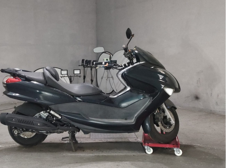 Мотоцикл Yamaha MAJESTY 250