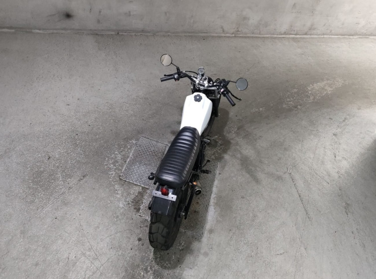 Мотоцикл Yamaha TW225 з пробігом 3848 km