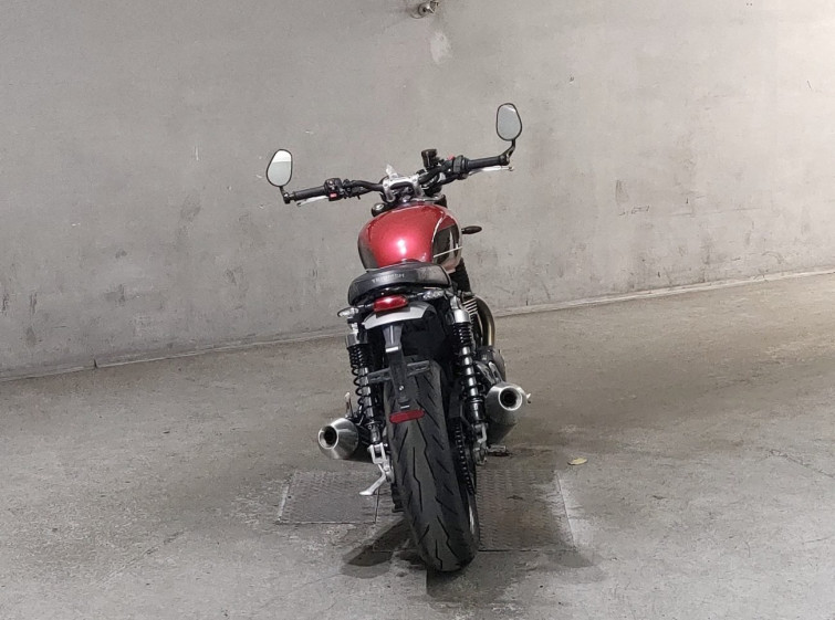 Мотоцикл Triumph SPEED TWIN з пробігом 45451 km