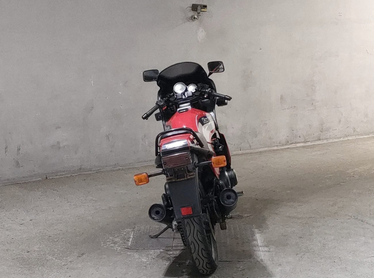 Мотоцикл Kawasaki GPZ750 с пробегом 33556 km