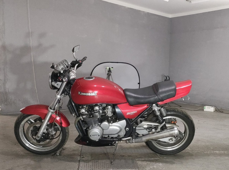 Мотоцикл Kawasaki ZEPHYR750 з пробігом 43035 km