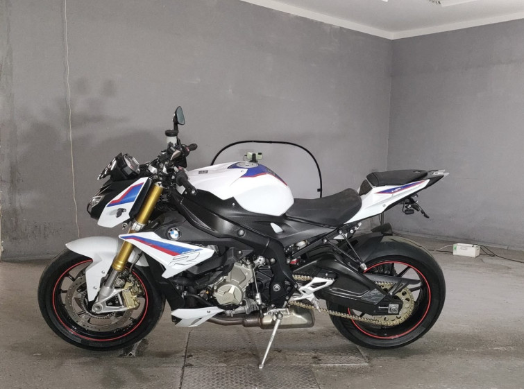 Мотоцикл BMW S1000R с пробегом 14407 km