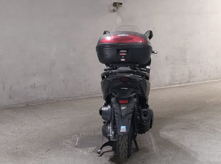 Мотоцикл Honda FORZA з пробігом 22754 km