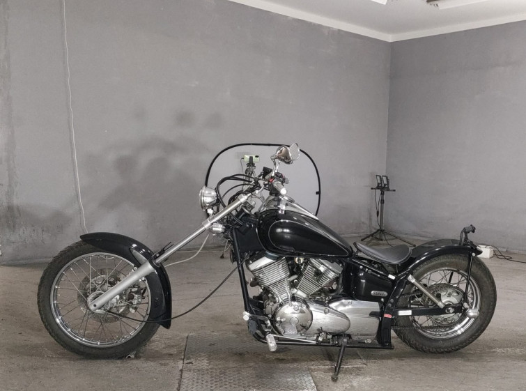 Мотоцикл Yamaha DRAGSTAR XVS250 с пробегом 17436 km