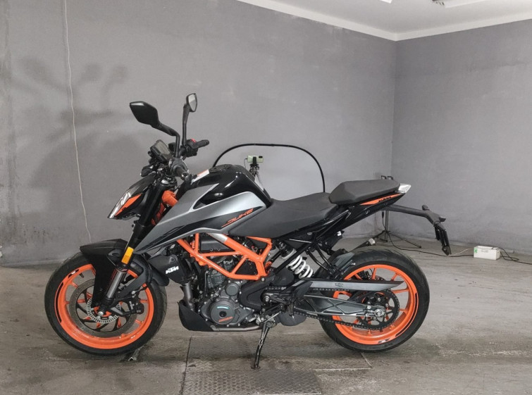 Мотоцикл KTM 390 DUKE з пробігом 5773 km