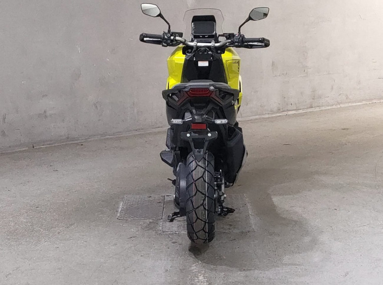 Мотоцикл Honda X-ADV750 с пробегом 1 km