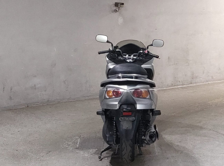 Мотоцикл Honda FORZA з пробігом 52110 km