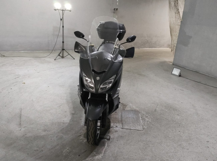 Мотоцикл Suzuki BURGMAN400 с пробегом 34215 km
