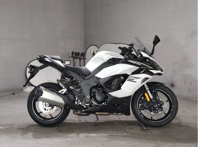 Мотоцикл Kawasaki NINJA1000SX з пробігом 104 km