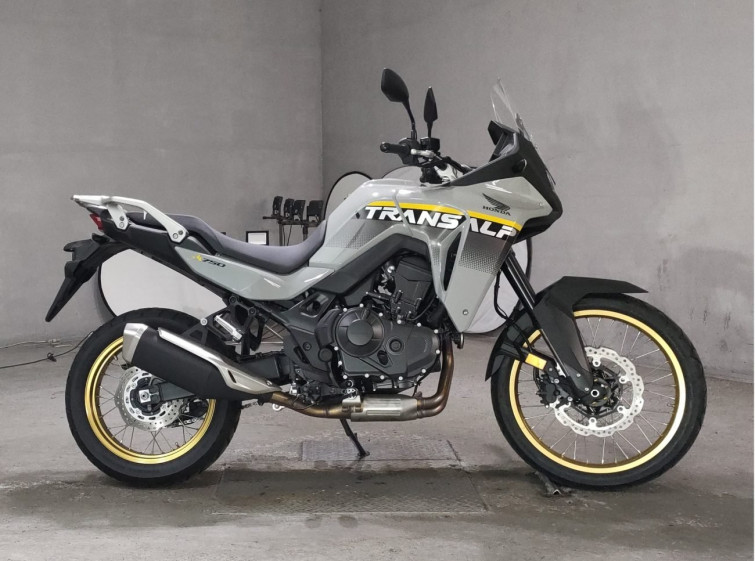 Мотоцикл Honda XL750TRANSALP з пробігом 1629 km