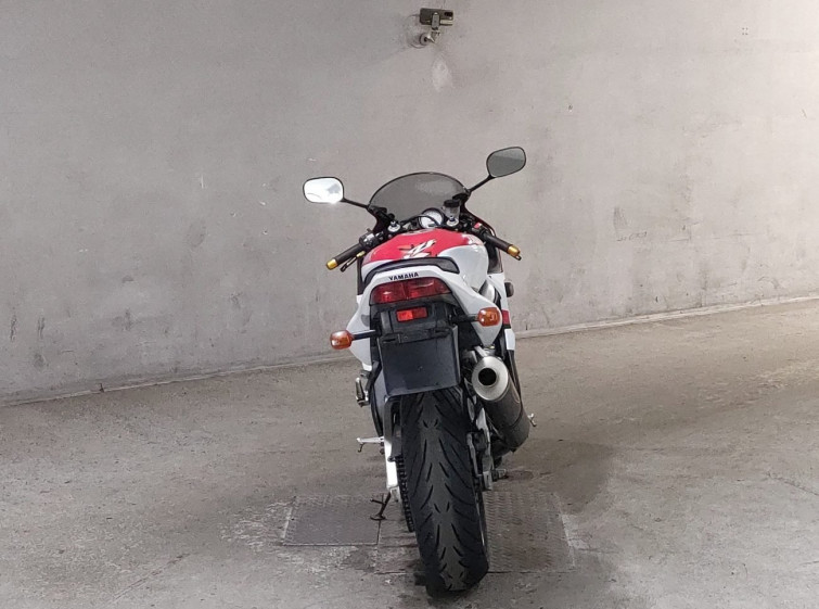 Мотоцикл Yamaha YZF-R6 з пробігом 35441 km