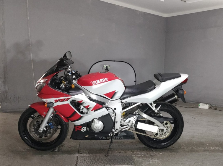 Мотоцикл Yamaha YZF-R6 з пробігом 35441 km