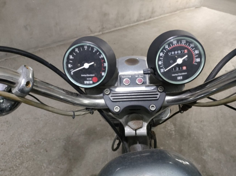 Мотоцикл HD SPORTSTER XLH1000 з пробігом 6958 km