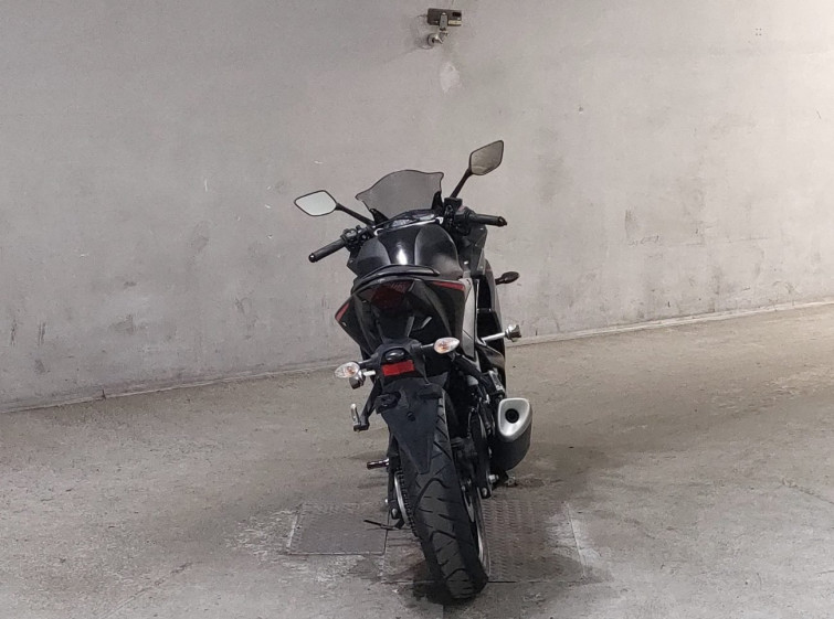Мотоцикл Yamaha YZF-R25 с пробегом 3651 km