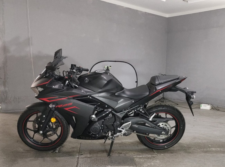 Мотоцикл Yamaha YZF-R25 с пробегом 3651 km