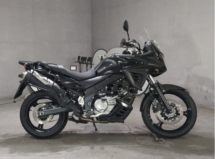 Мотоцикл Suzuki V-STROM DL650 с пробегом 35368 km