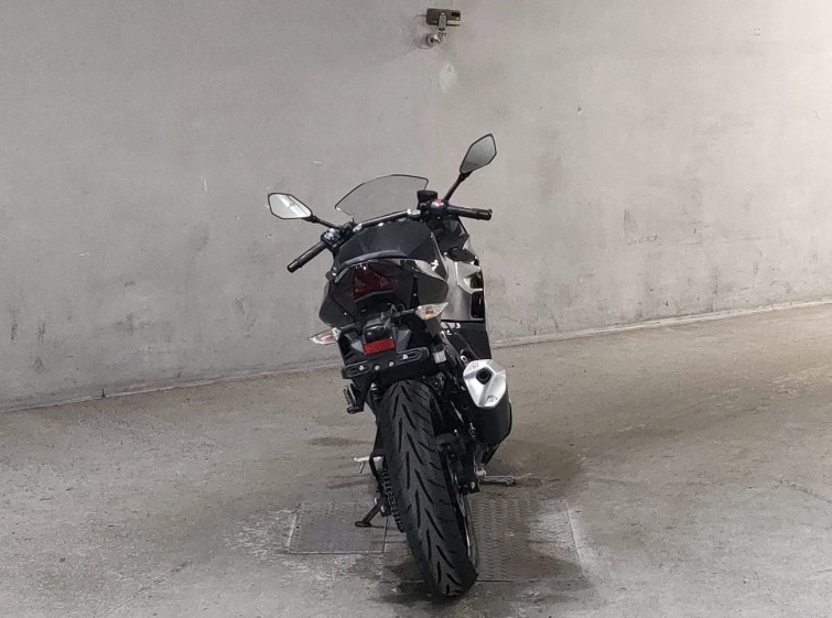 Мотоцикл Kawasaki NINJA250 з пробігом 2195 km