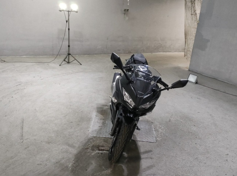 Мотоцикл Kawasaki NINJA250 з пробігом 2195 km