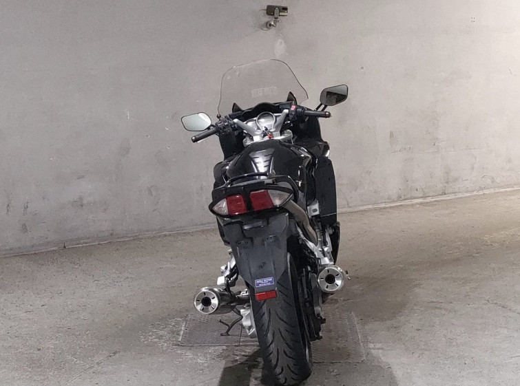 Мотоцикл Yamaha FJR1300 з пробігом 79413 km