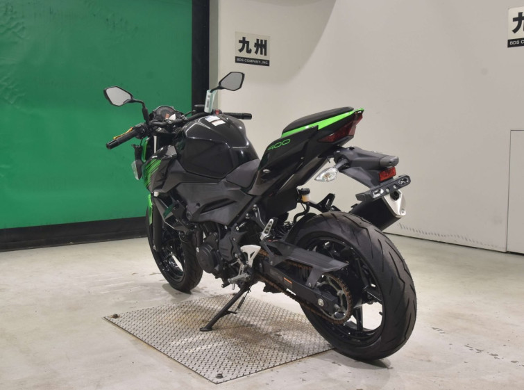 Мотоцикл Kawasaki Z400 з пробігом 21173 km