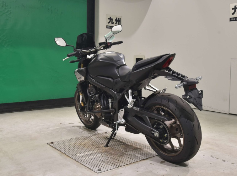 Мотоцикл Honda CB650R-2E CLUTCH з пробігом 1980 km