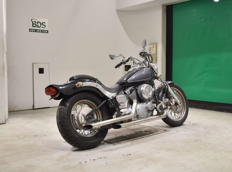 Мотоцикл Yamaha DRAGSTAR XVS400 с пробегом 28704 km