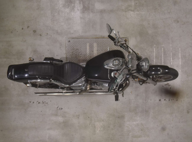 Мотоцикл Yamaha DRAGSTAR XVS400 с пробегом 28704 km