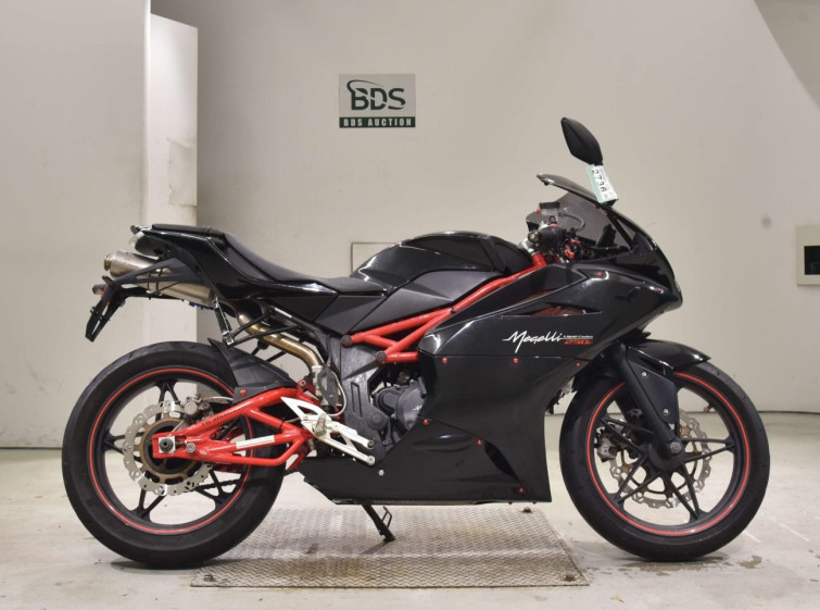 Мотоцикл Honda ﾒｶﾞﾘ250R з пробігом 16486 km