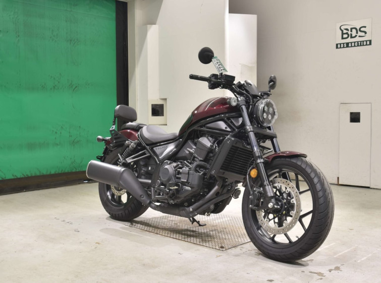 Мотоцикл Honda REBEL CMX1100DCT з пробігом 3297 km