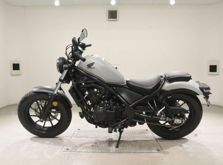 Мотоцикл Honda REBEL CMX500 з пробігом 30 km